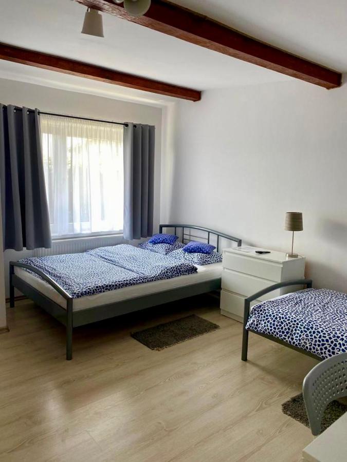 Zielone Zacisze Villa Uniejow Ngoại thất bức ảnh